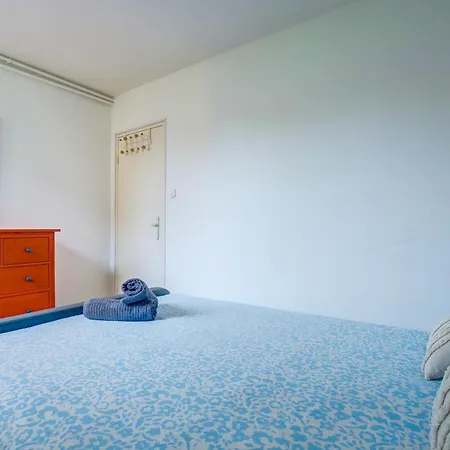 Le Soleil Levant Parking Facile *