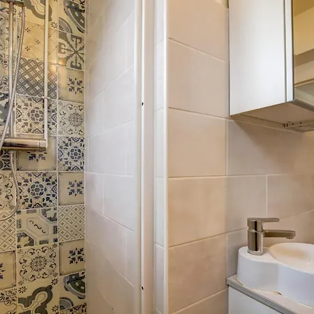 Le Soleil Levant Parking Facile Apartment *