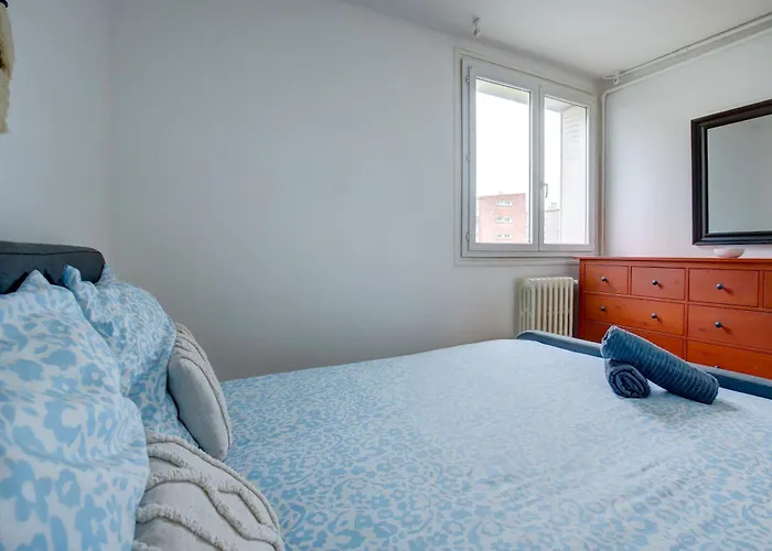 Le Soleil Levant Parking Facile * تولوز