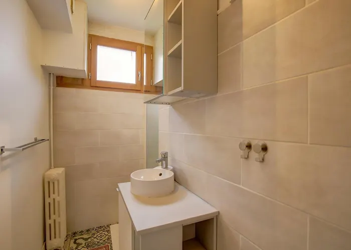 Lägenhet Le Soleil Levant Parking Facile